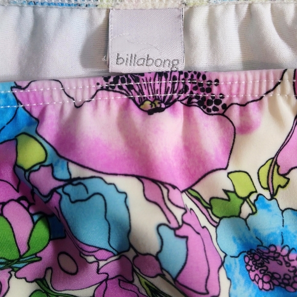 Billabong Swimwear Bottom Size Small - Picture 5 of 6